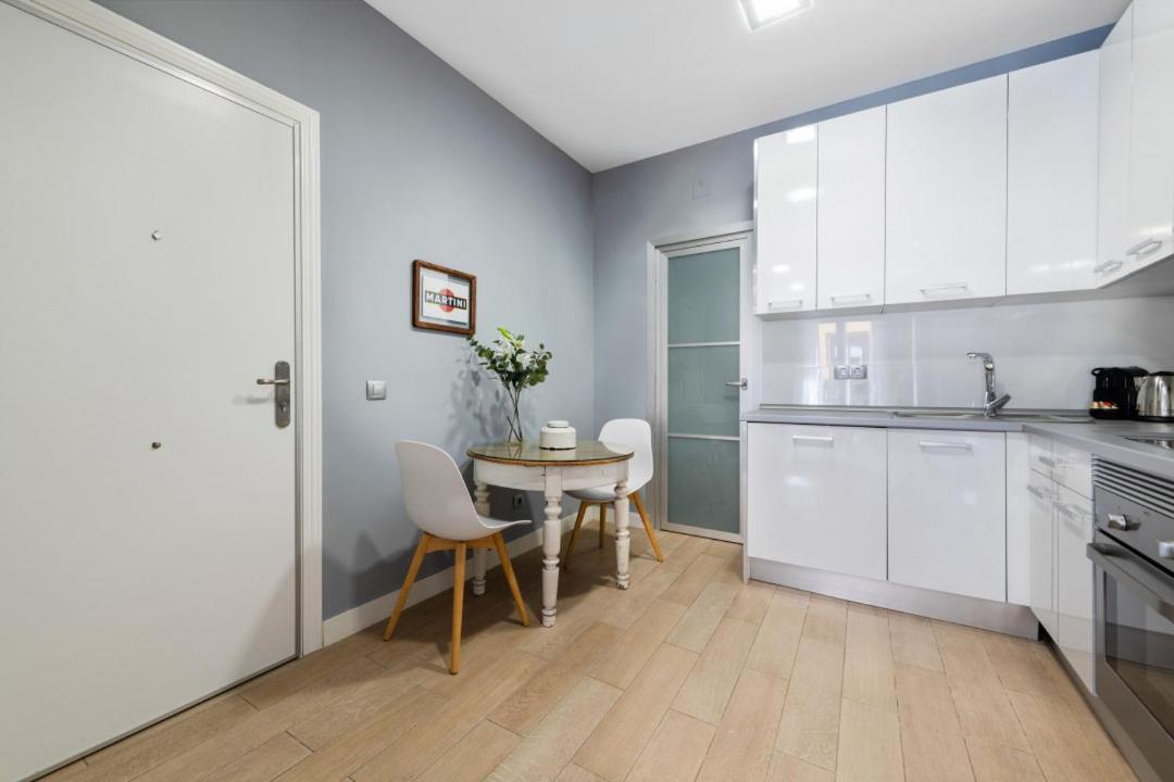 1 Bedroom 1 Bathroom Furnished - Sol - Downtown - Minty Stay Madrid Kültér fotó