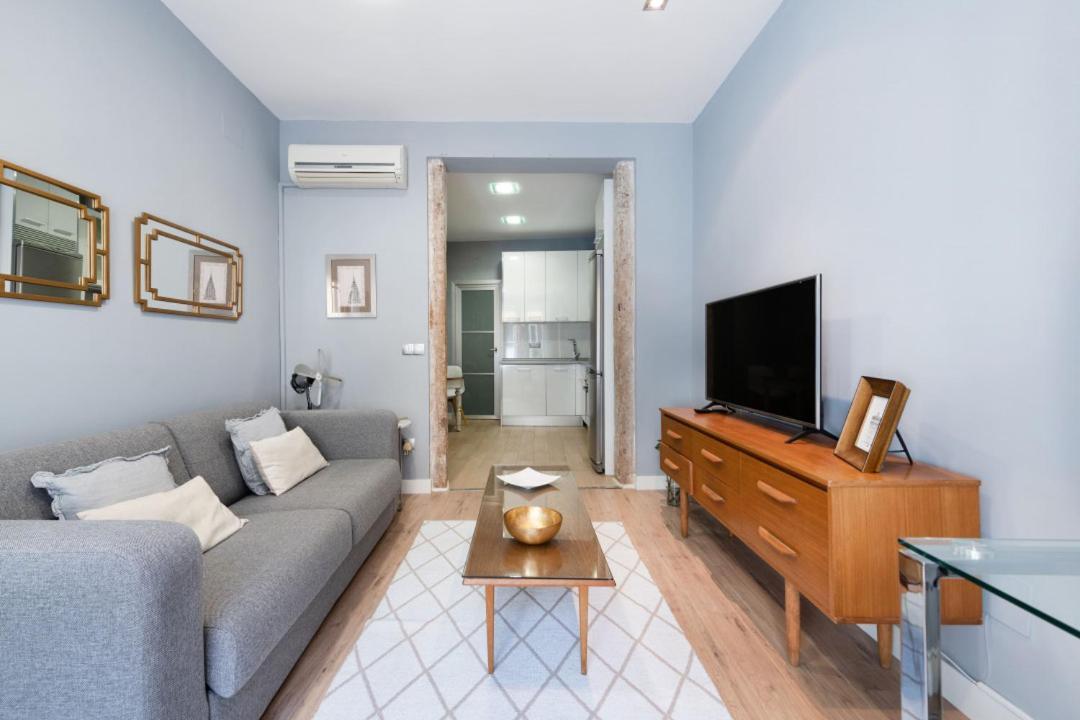1 Bedroom 1 Bathroom Furnished - Sol - Downtown - Minty Stay Madrid Kültér fotó