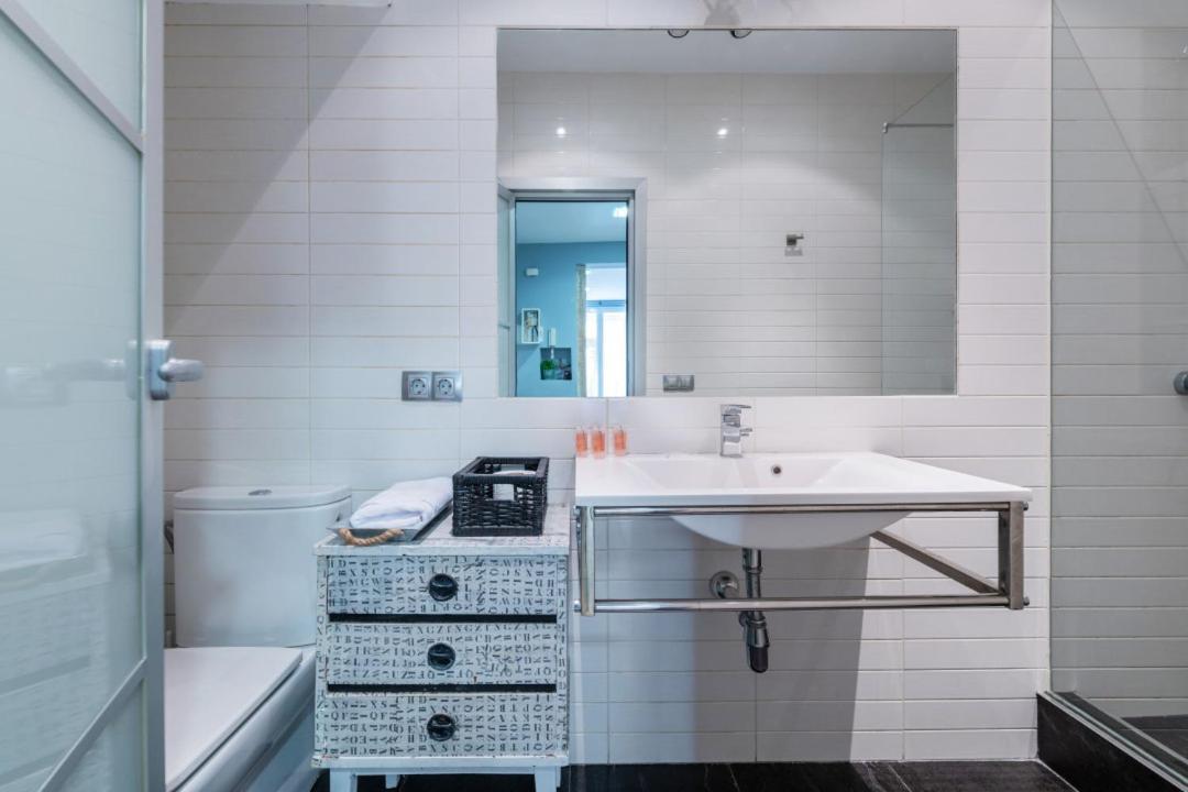 1 Bedroom 1 Bathroom Furnished - Sol - Downtown - Minty Stay Madrid Kültér fotó