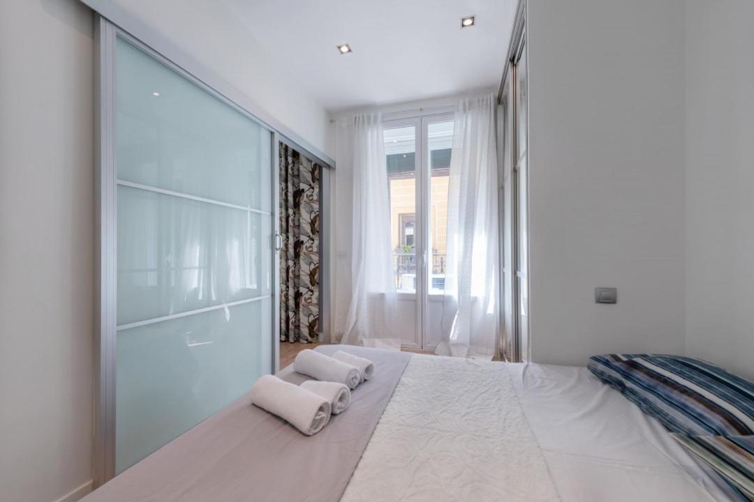 1 Bedroom 1 Bathroom Furnished - Sol - Downtown - Minty Stay Madrid Kültér fotó