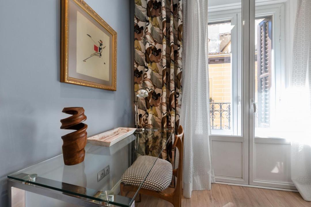 1 Bedroom 1 Bathroom Furnished - Sol - Downtown - Minty Stay Madrid Kültér fotó